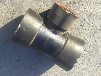 张掖老房子铸铁管下水漏水怎么处理